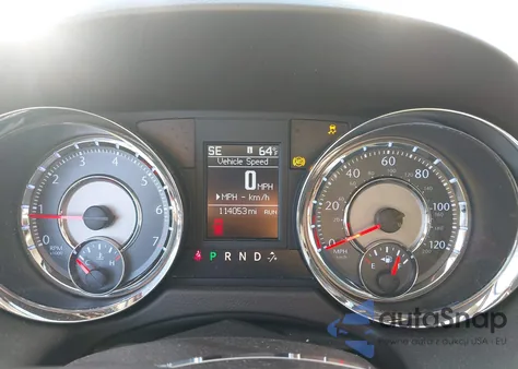 2015 Chrysler Town & Country Touring-L из США, поврежденный, VIN 2C4RC1CG3FR525890